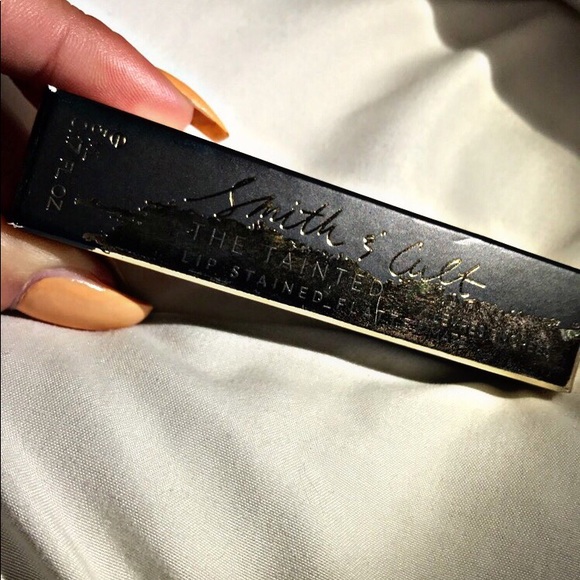 Smith & Cult: The Tainted Lip Stained - Picture 2 of 3